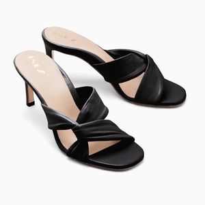 Inez Isa Black Leather Comfortable Heels Hand Made in Spain 6